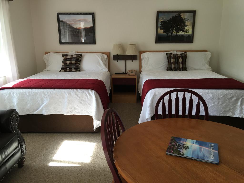 Cardinal Inn Maggie Valley Zewnętrze zdjęcie